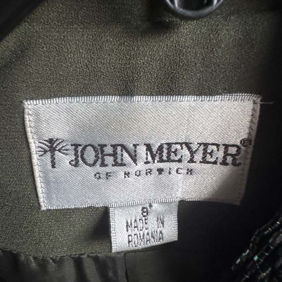 John Meyer Of Norwich Elegant Set of 2Pc Beaded Jacked Skirt Suit  Sz 8 - Picture 6 of 14